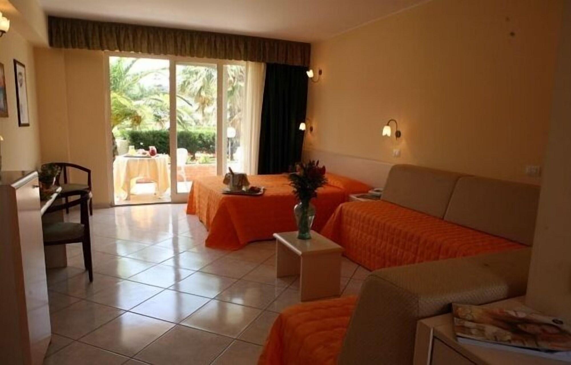 King'S House Hotel Resort Mascali Exterior photo