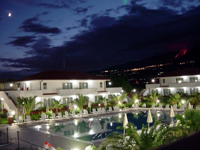 King'S House Hotel Resort Mascali Exterior photo